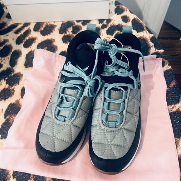 Teva  Women's Remember  Commute Lace Up shoes/boots, high top sneakers. NWOB - Picture 5 of 14